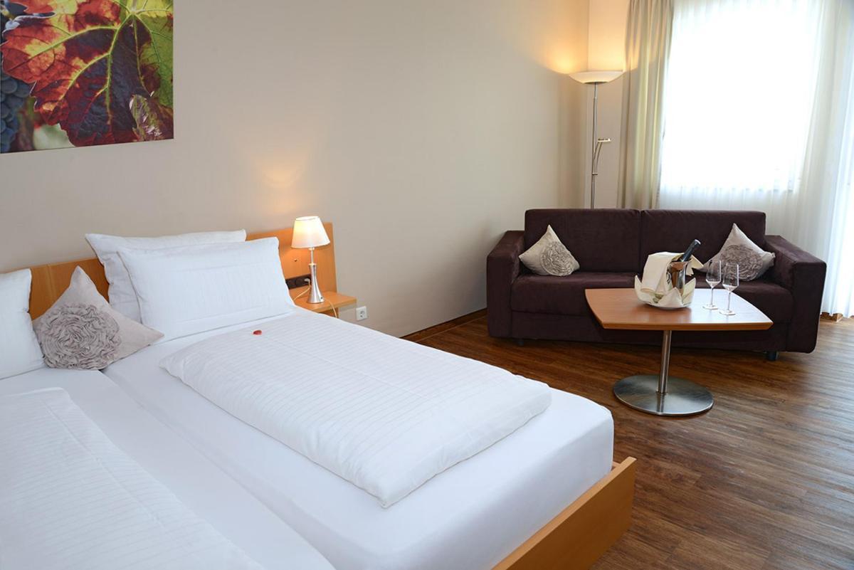 Landhotel Hauer Pleisweiler-Oberhofen Extérieur photo